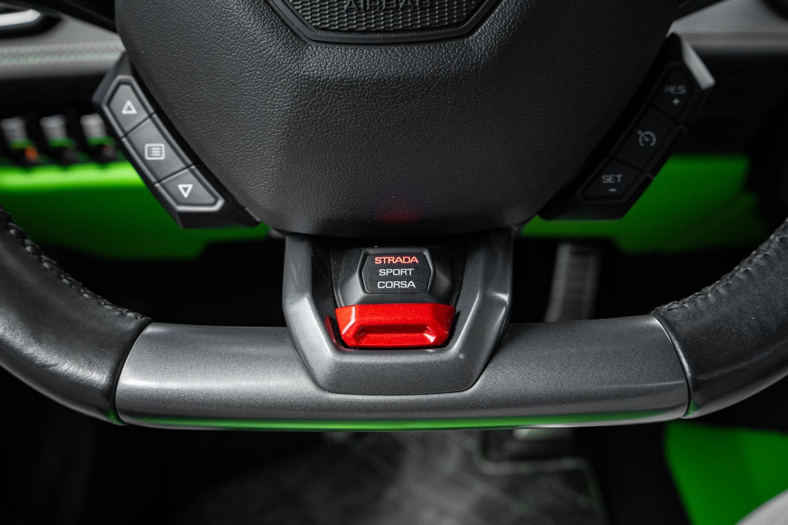 2016 Lamborghini Huracàn LP 610-4-12