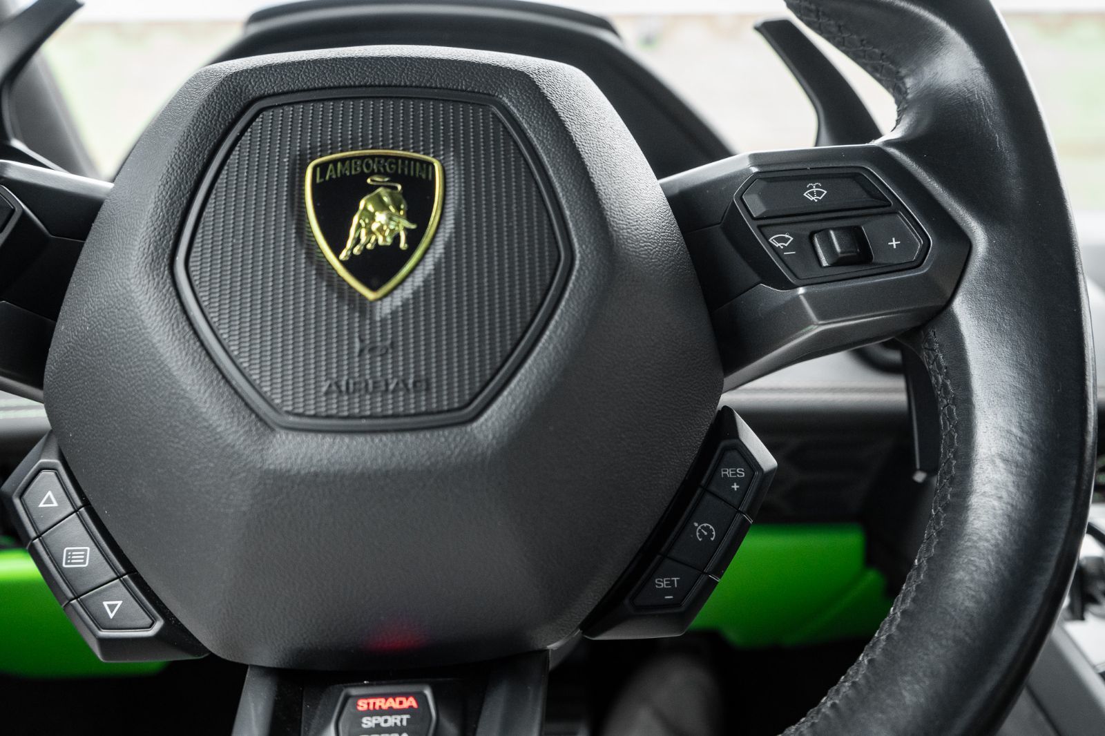 2016 Lamborghini Huracàn LP 610-4-11