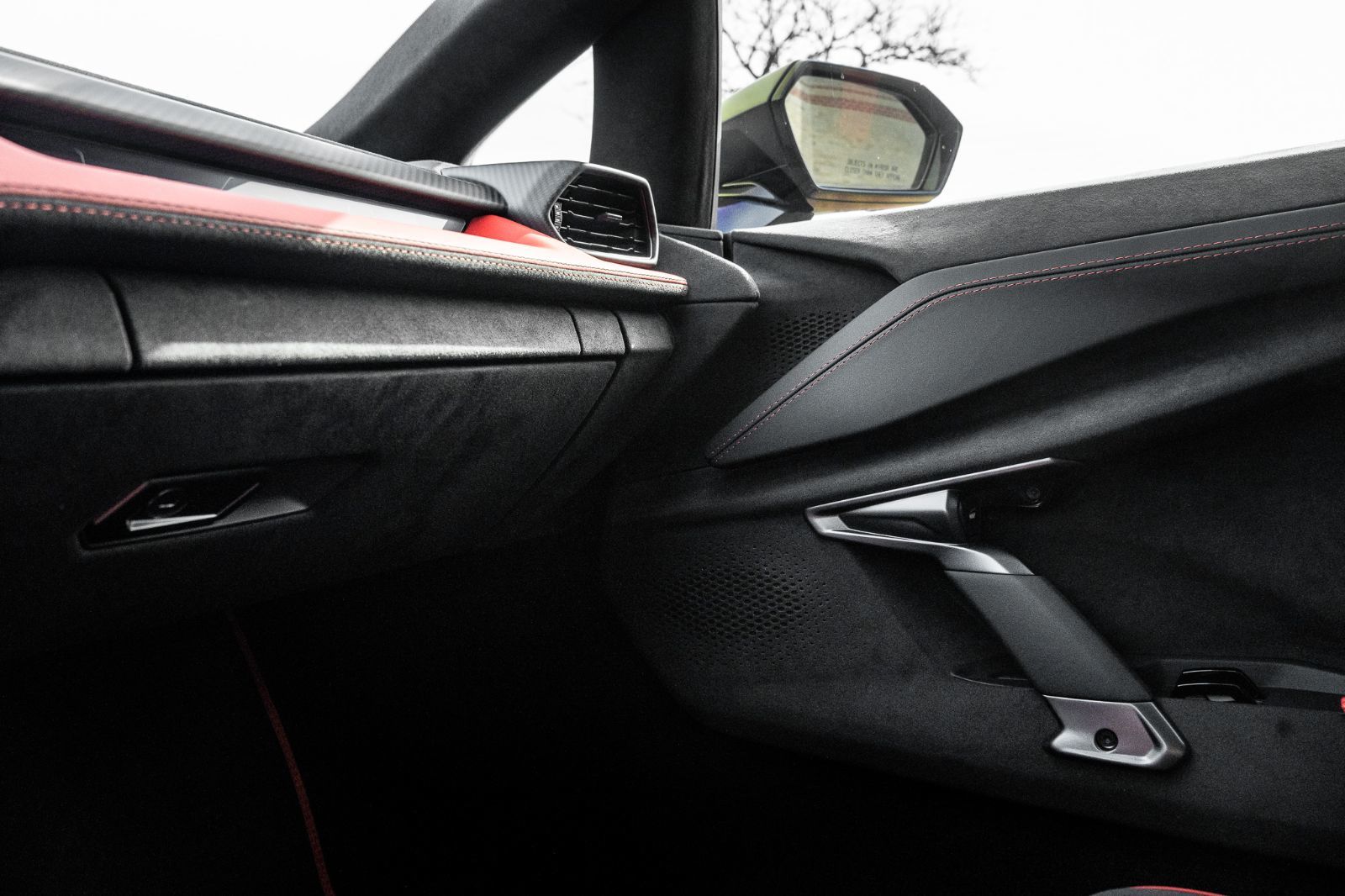 2024 Lamborghini Revuelto HPEV-18