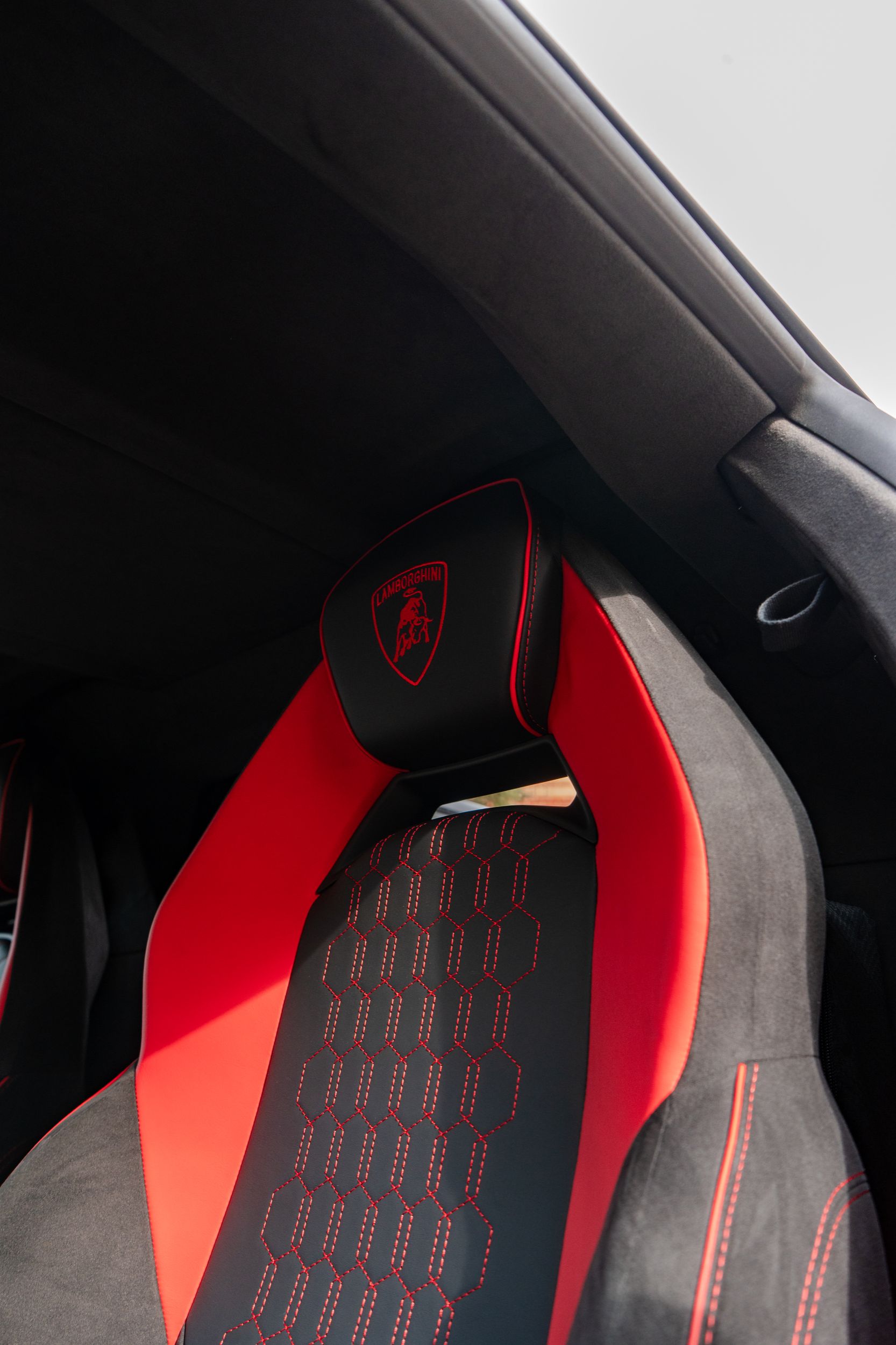 2024 Lamborghini Revuelto HPEV-27