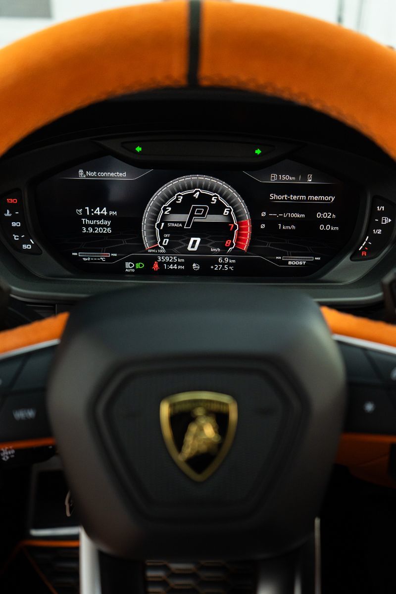 2019 Lamborghini Urus-49