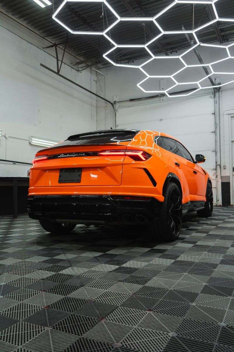 2019 Lamborghini Urus-43