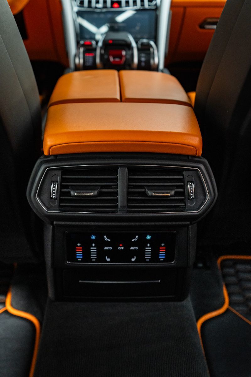2019 Lamborghini Urus-77