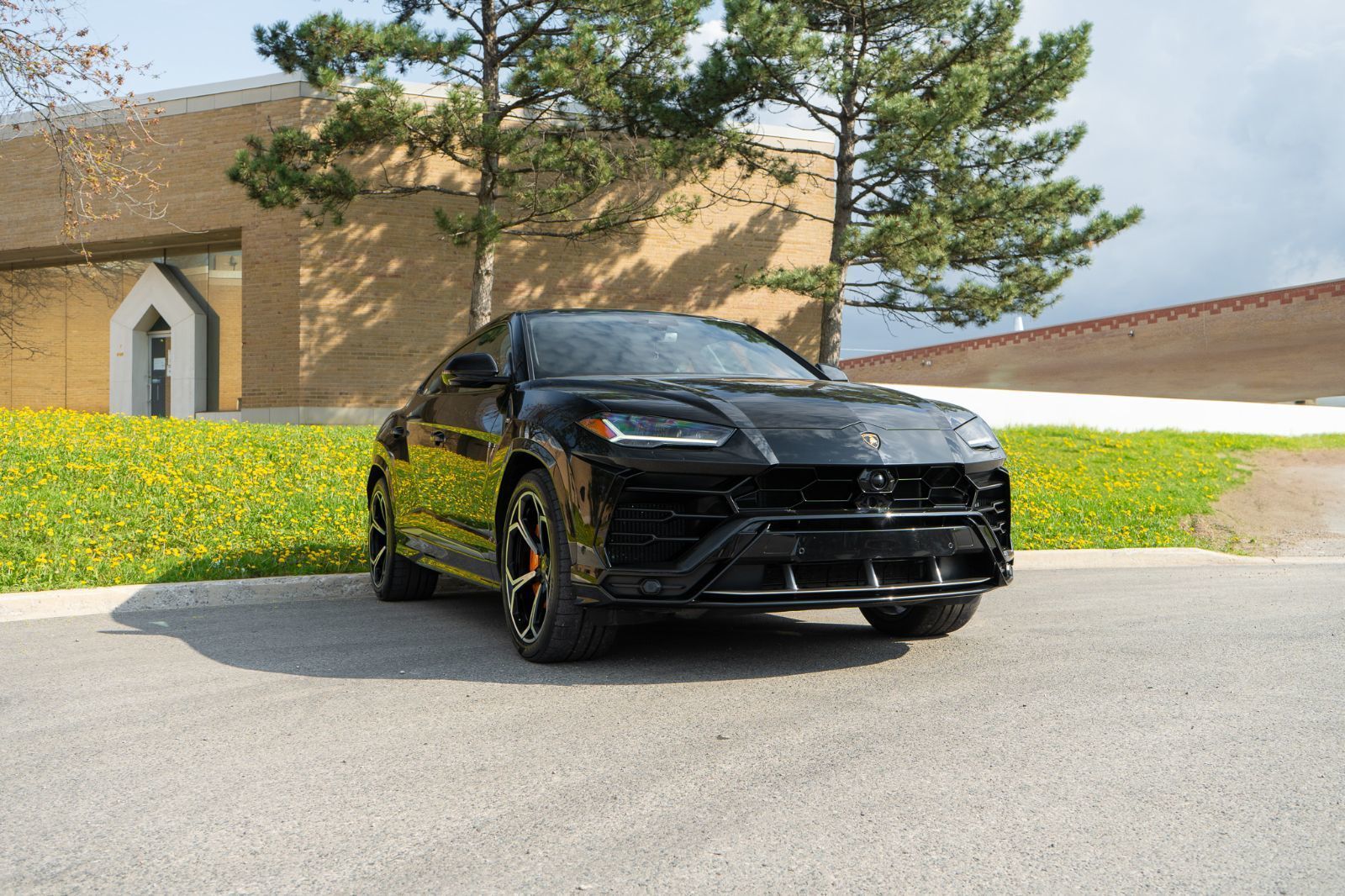 2020 Lamborghini Urus-2