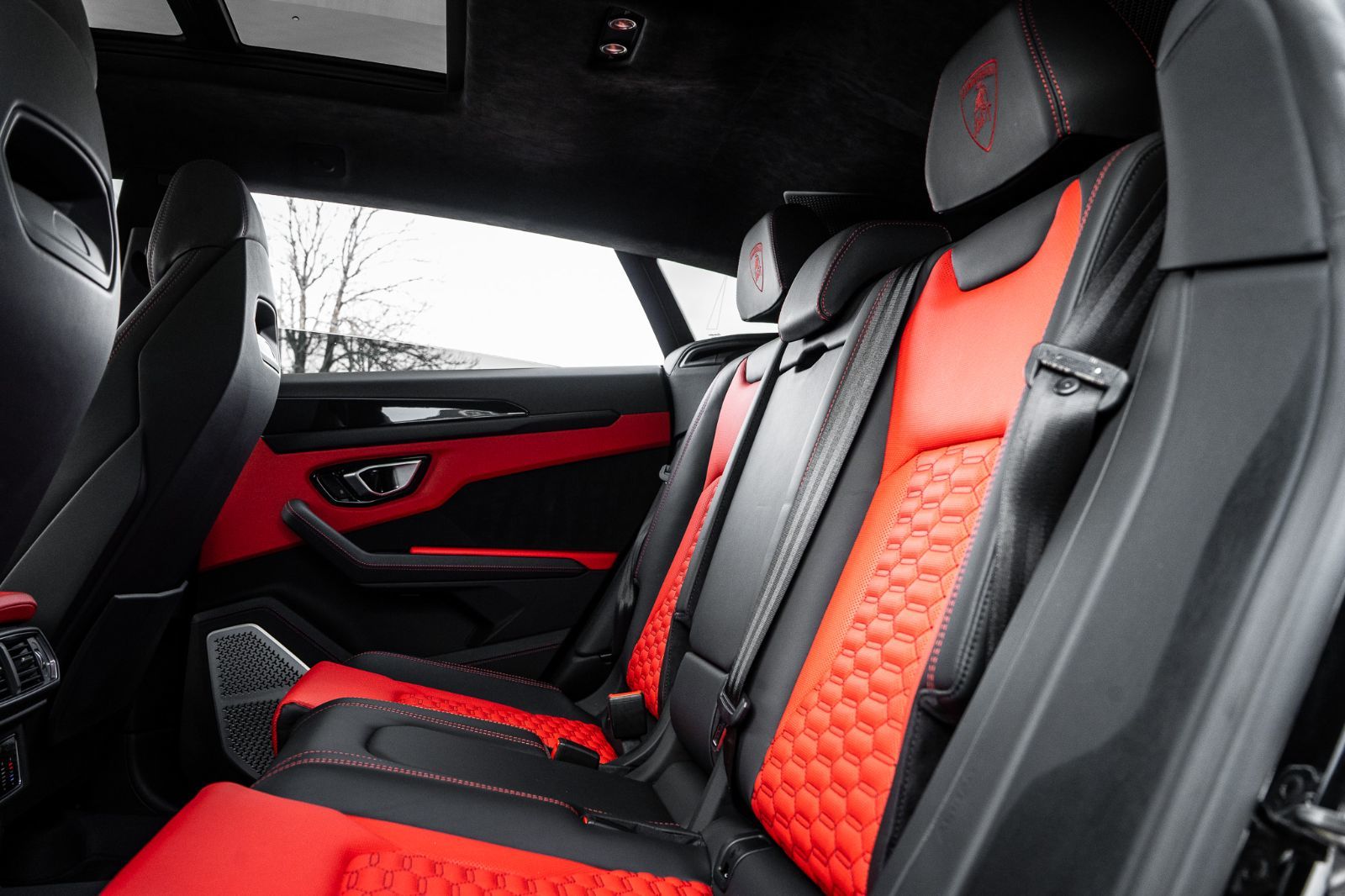 2022 Lamborghini Urus-30