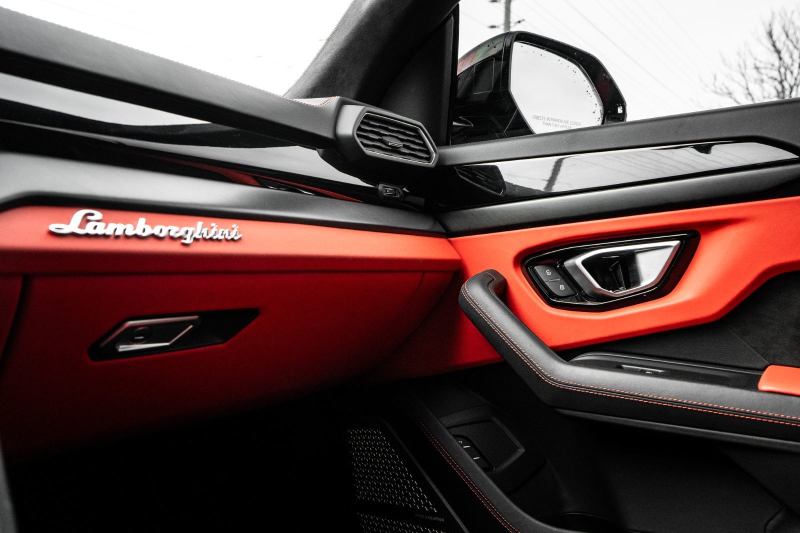 2022 Lamborghini Urus-18