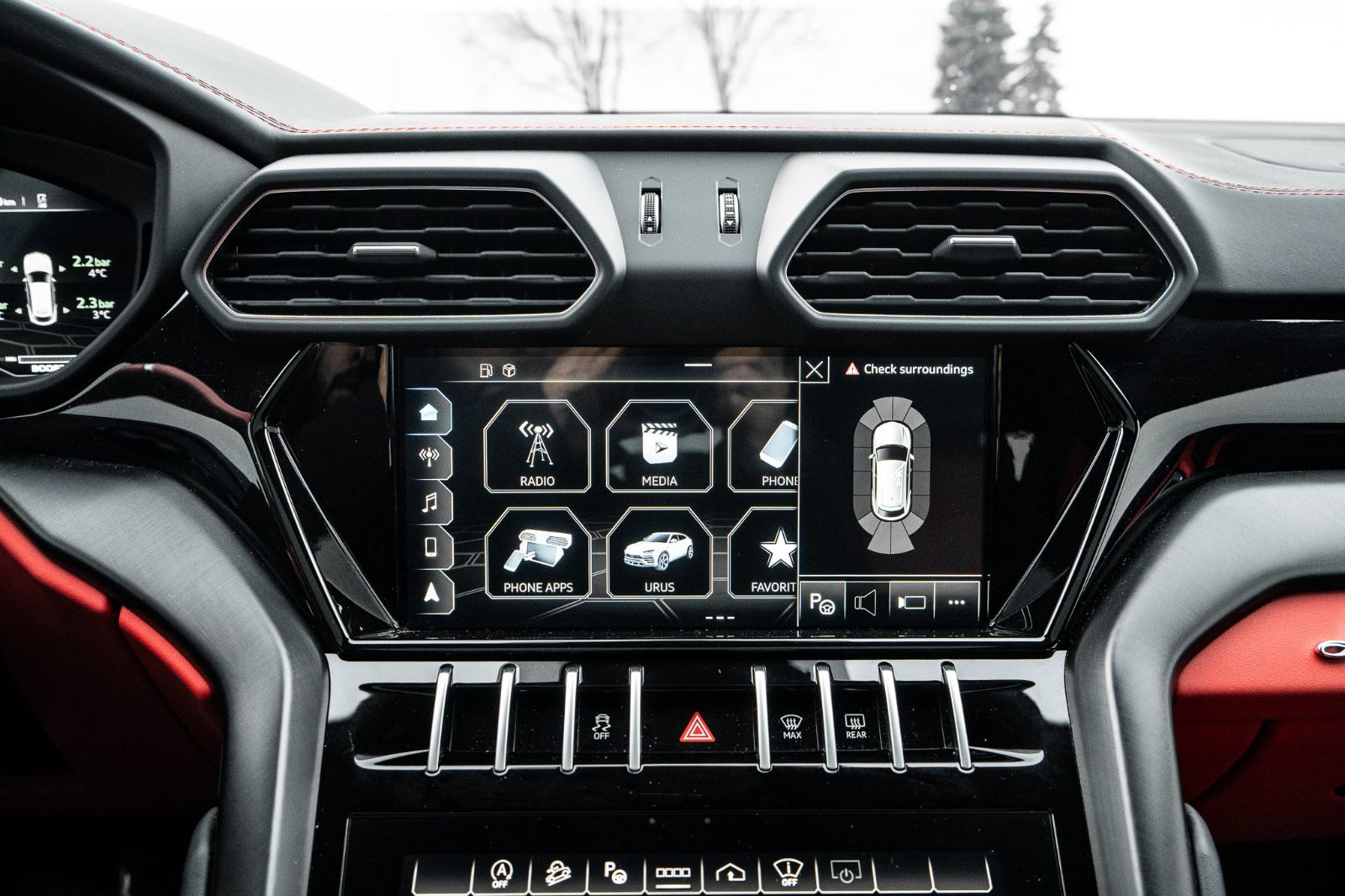 2022 Lamborghini Urus-14