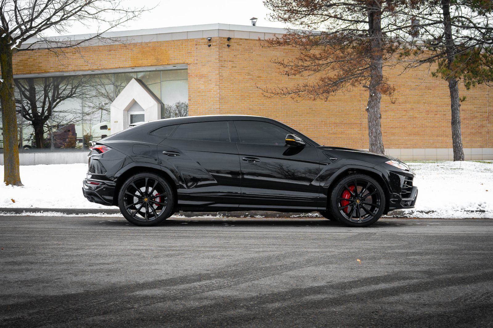 2022 Lamborghini Urus-3