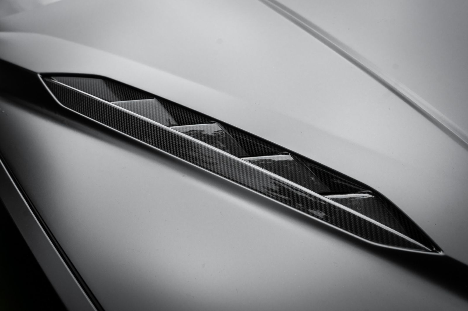 2023 Lamborghini Urus Performante-41