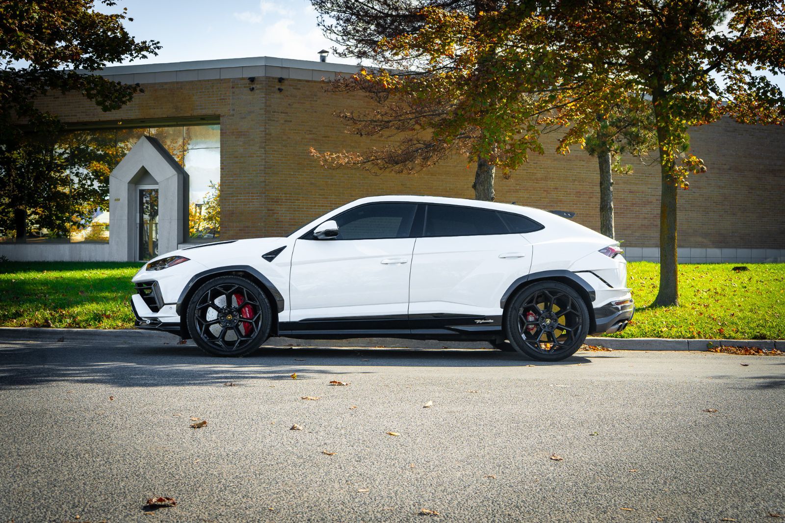 2023 Lamborghini Urus Performante-4