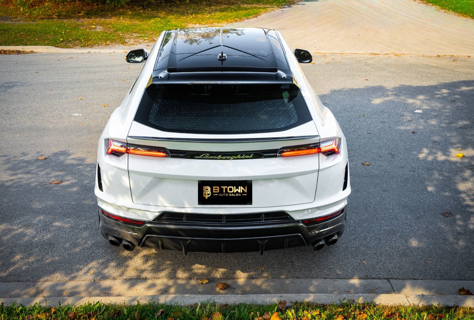 2023 Lamborghini Urus Performante-6