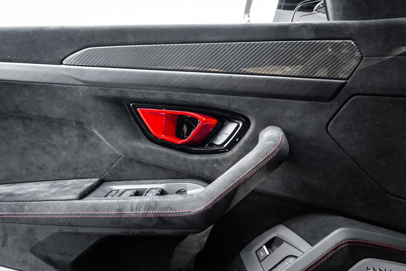 2023 Lamborghini Urus Performante-20