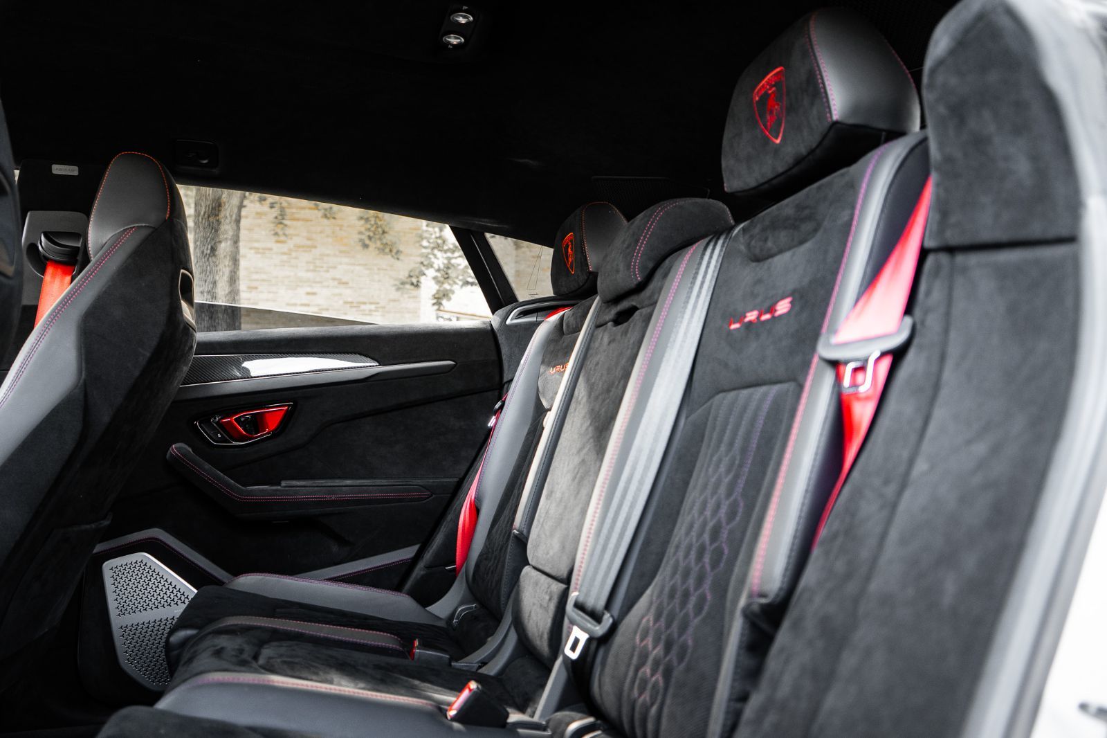 2023 Lamborghini Urus Performante-30