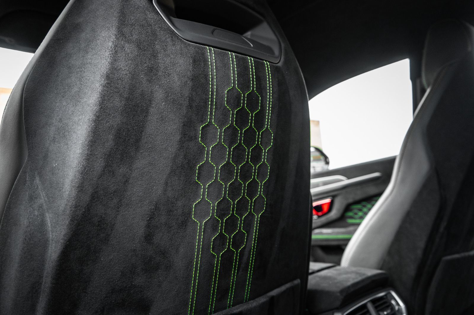 2024 Lamborghini Urus Performante-39