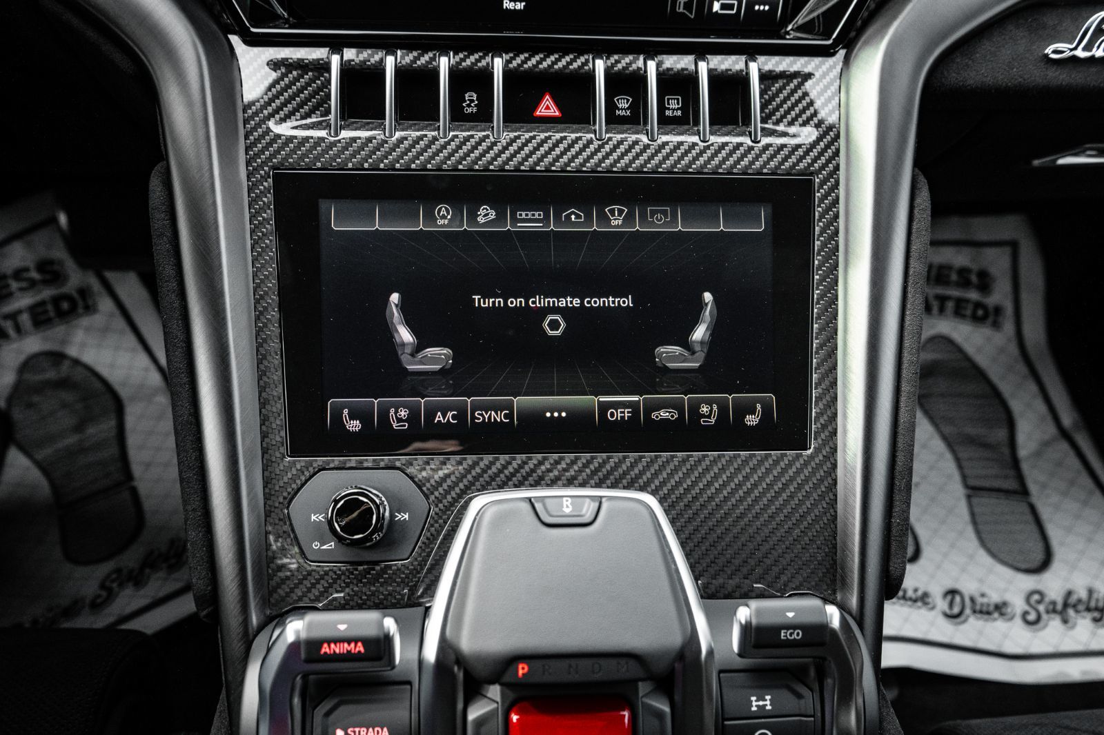 2024 Lamborghini Urus Performante-17
