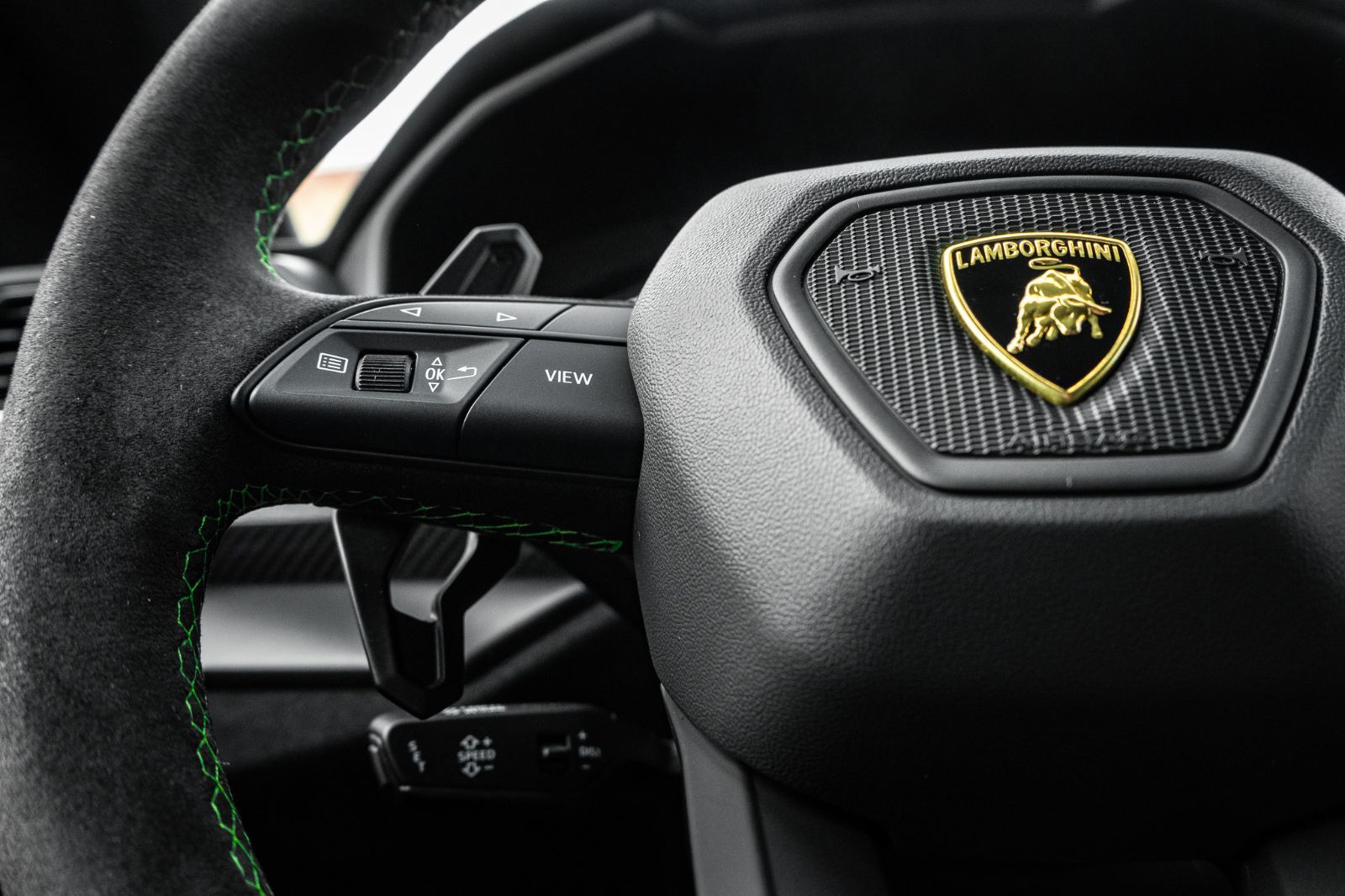 2024 Lamborghini Urus Performante-10