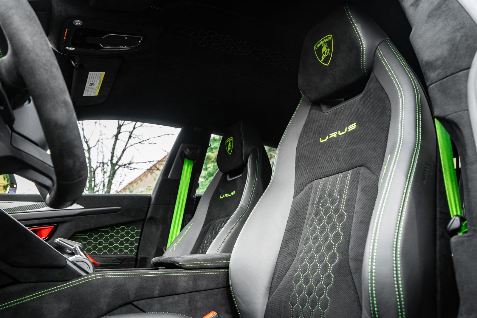 2024 Lamborghini Urus Performante-32