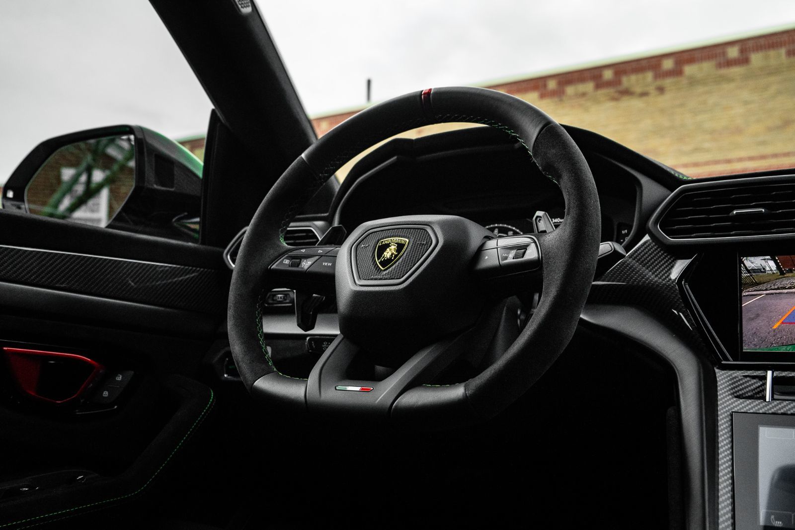 2024 Lamborghini Urus Performante-9