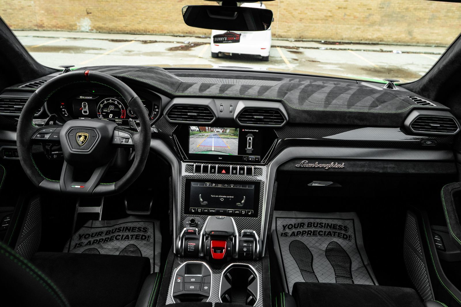 2024 Lamborghini Urus Performante-6