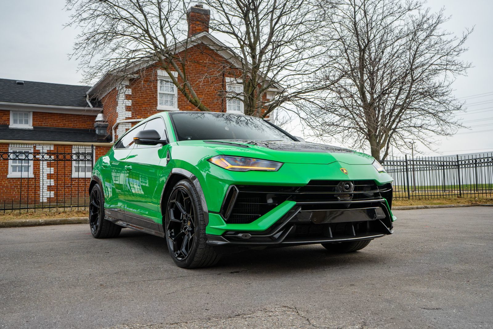 2024 Lamborghini Urus Performante-2