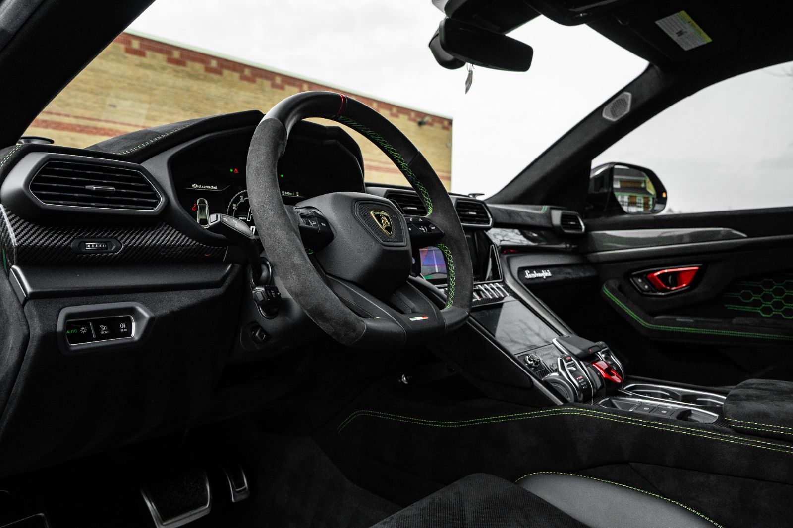 2024 Lamborghini Urus Performante-31
