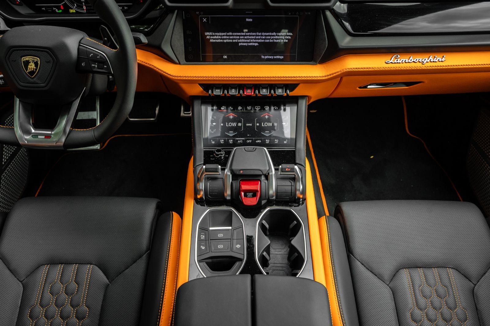2025 Lamborghini Urus SE-10