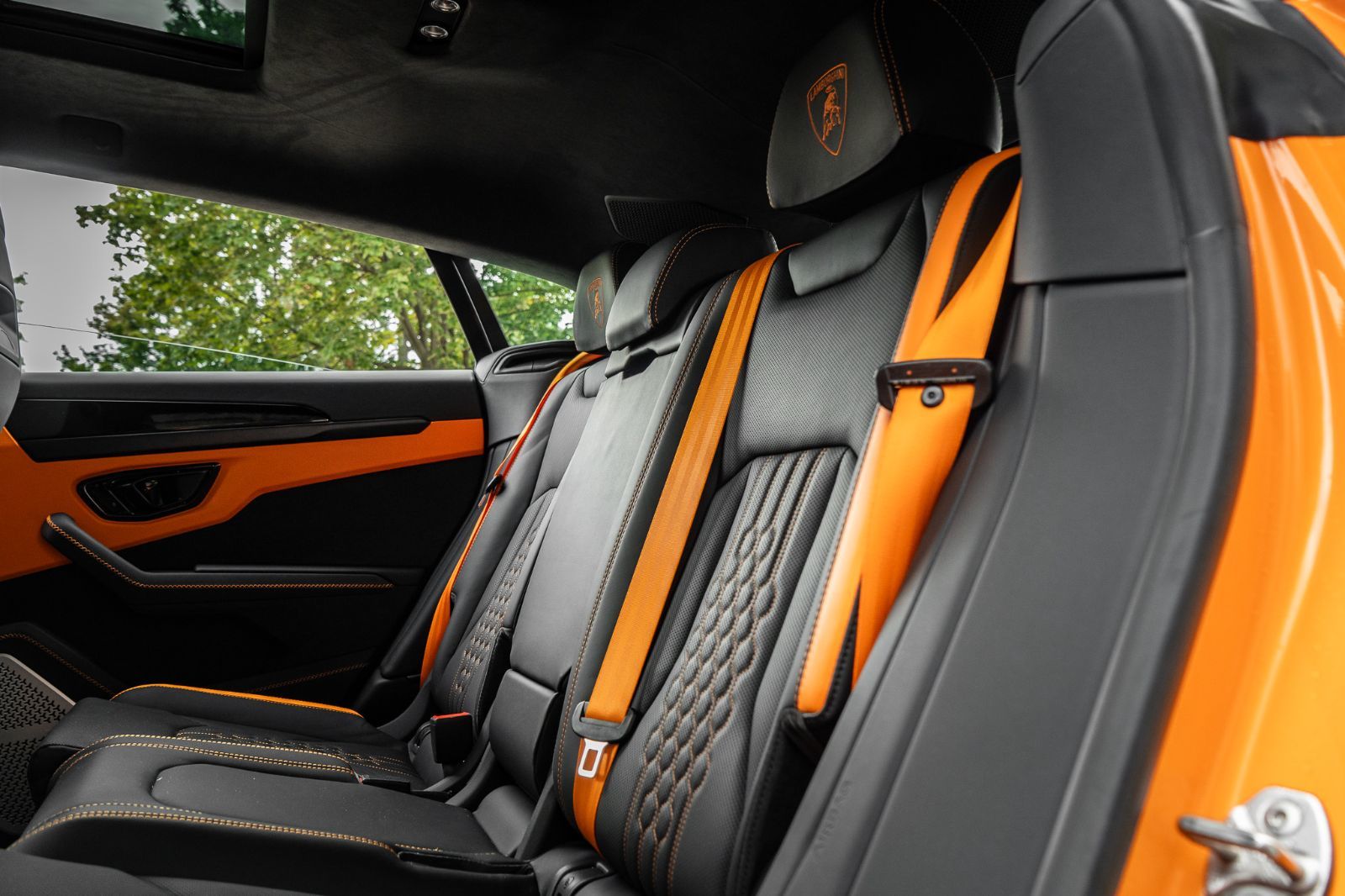 2025 Lamborghini Urus SE-32