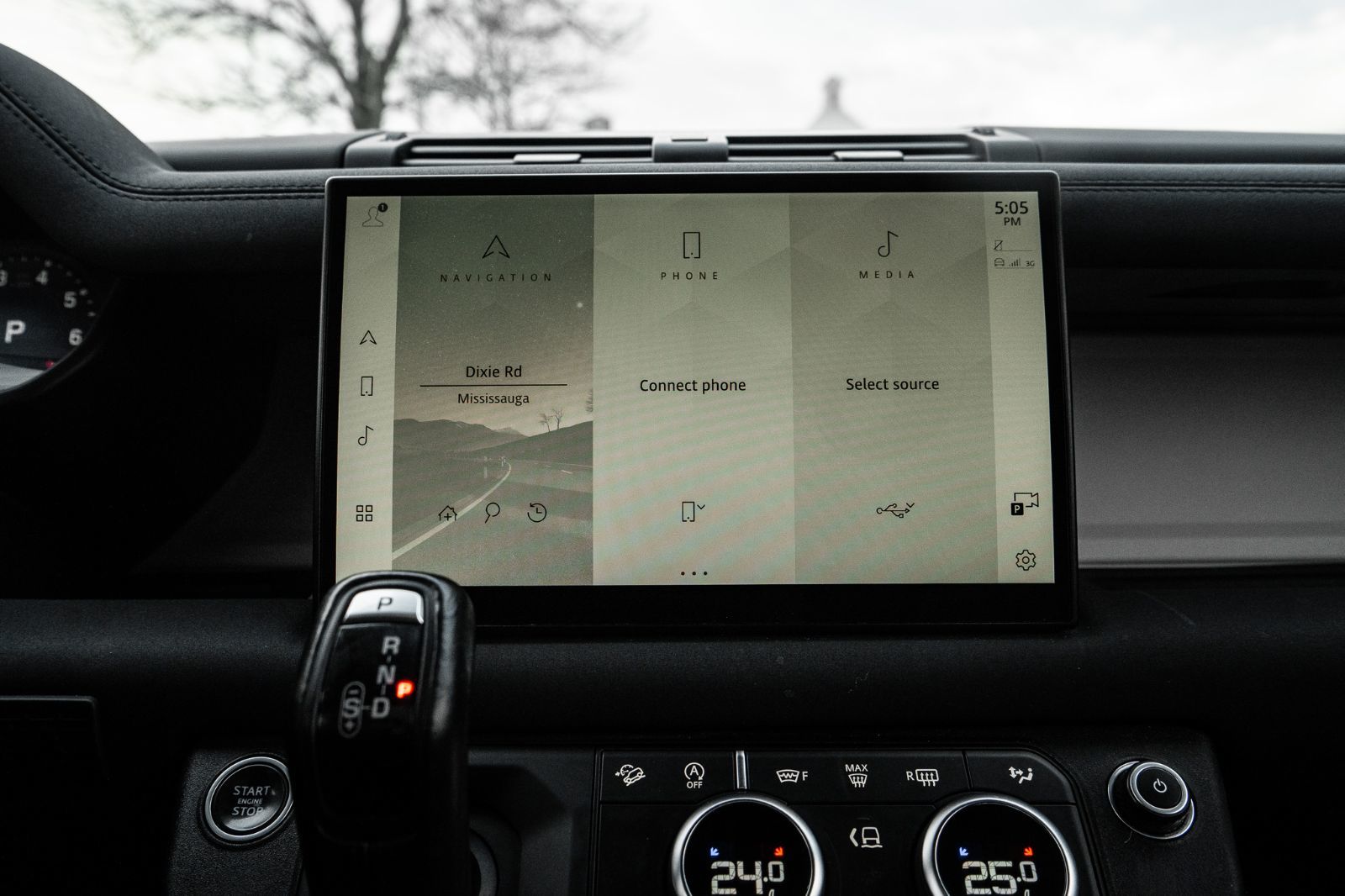 2022 Land Rover Defender 110 SE AWD-14