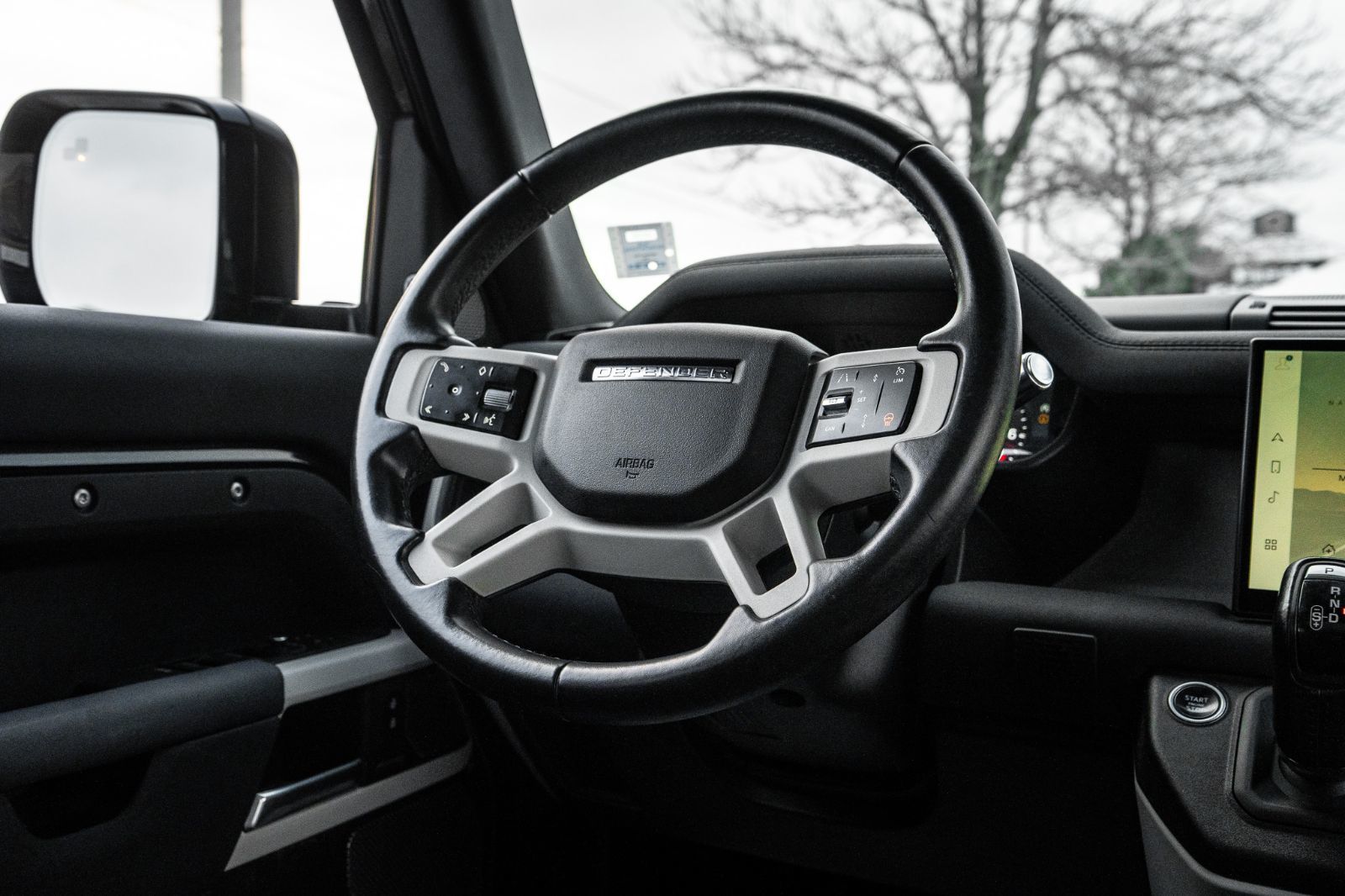 2022 Land Rover Defender 110 SE AWD-9