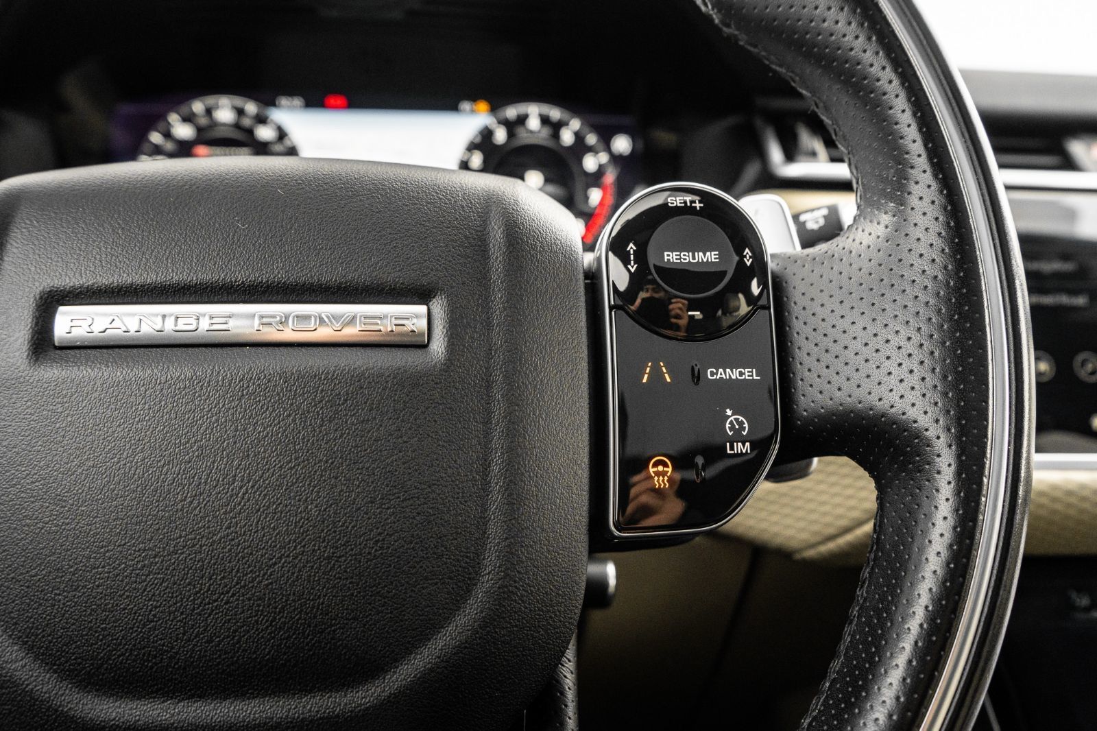 2020 Land Rover Range Rover Velar R-Dynamic S-11