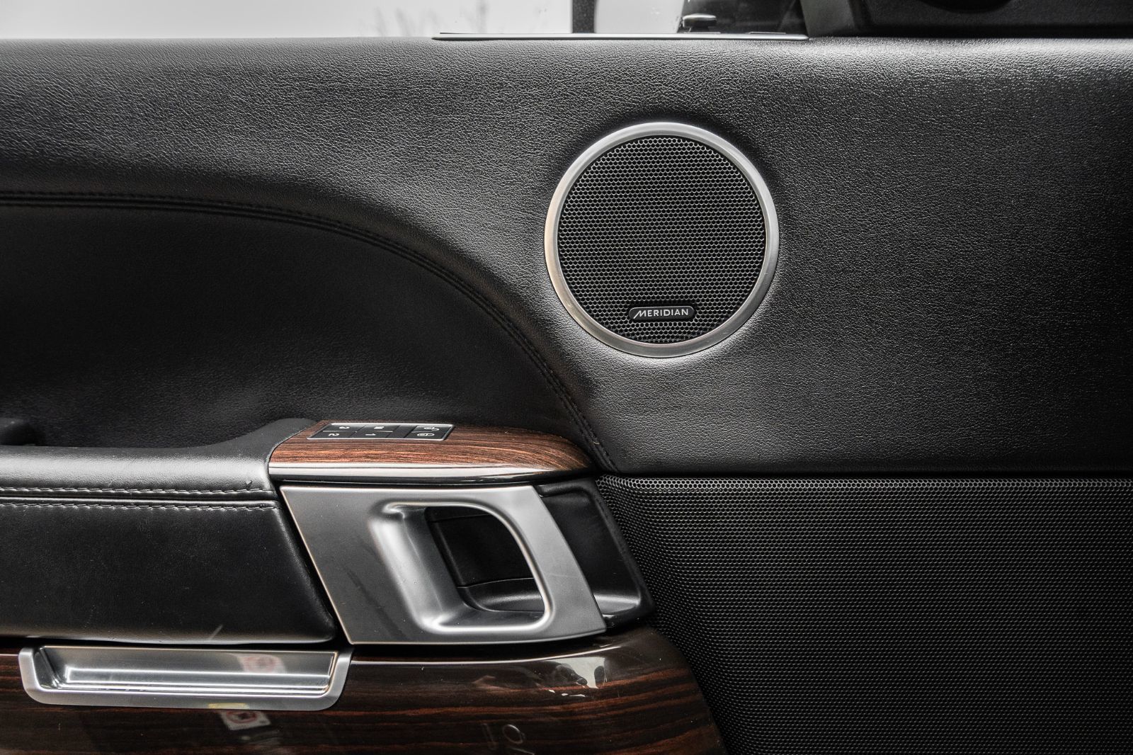 2017 Land Rover Range Rover LWB SC-22