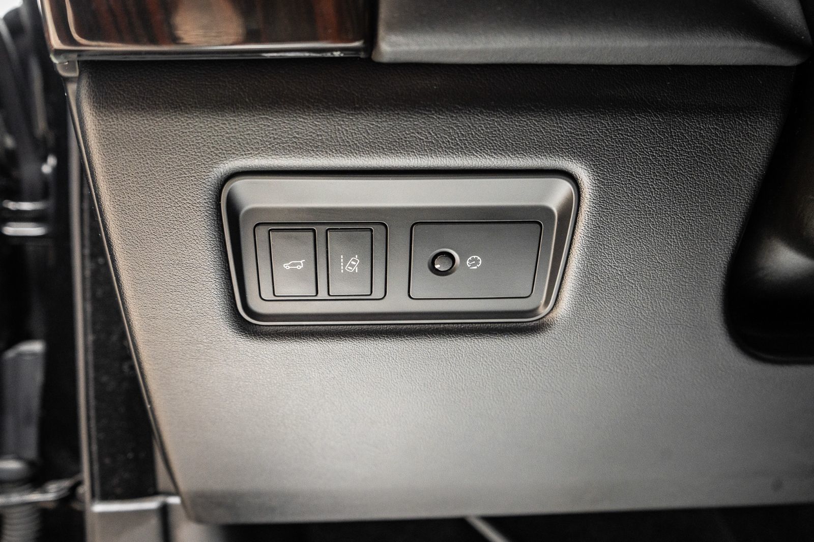 2017 Land Rover Range Rover LWB SC-23