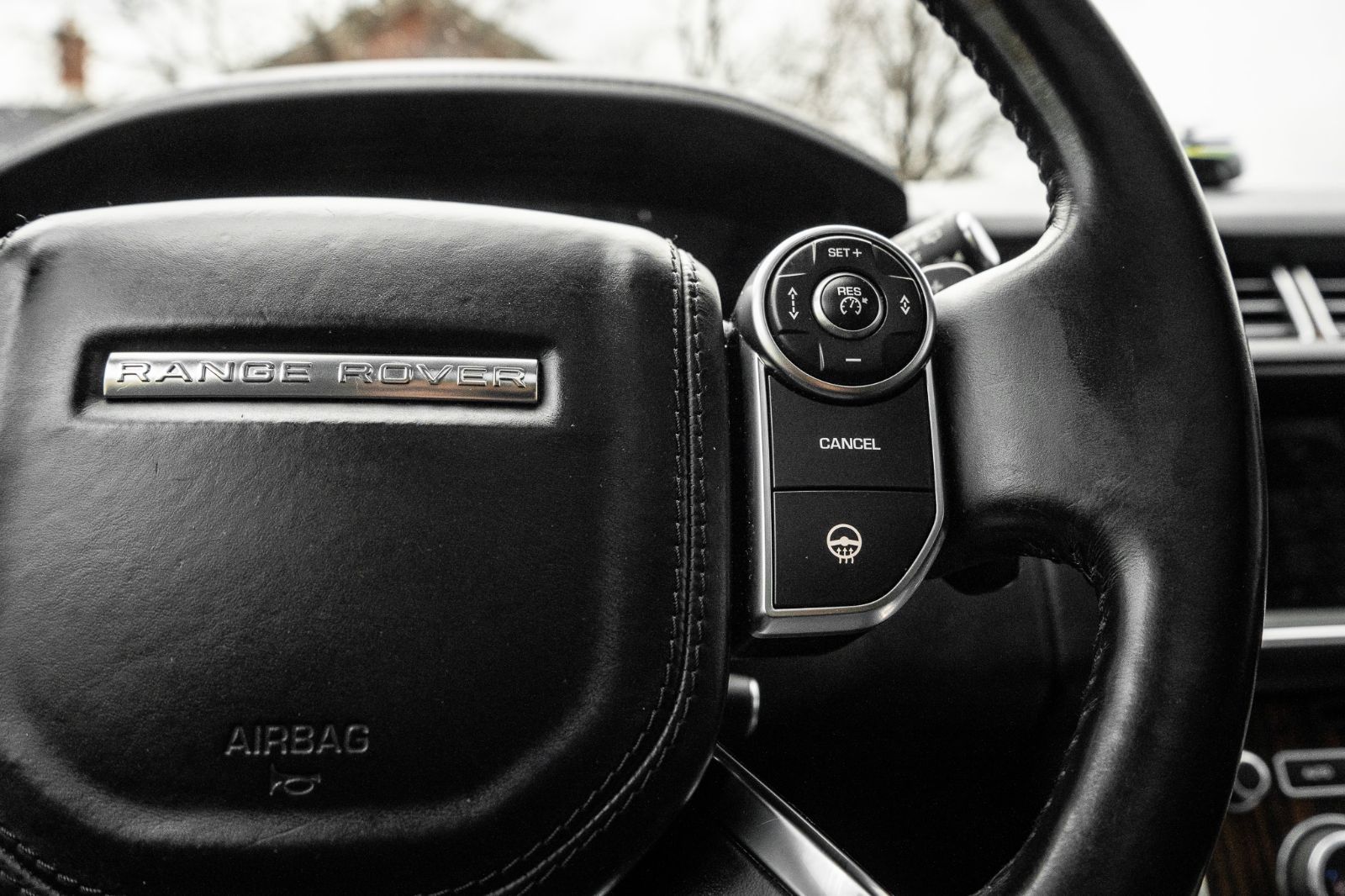 2017 Land Rover Range Rover LWB SC-12