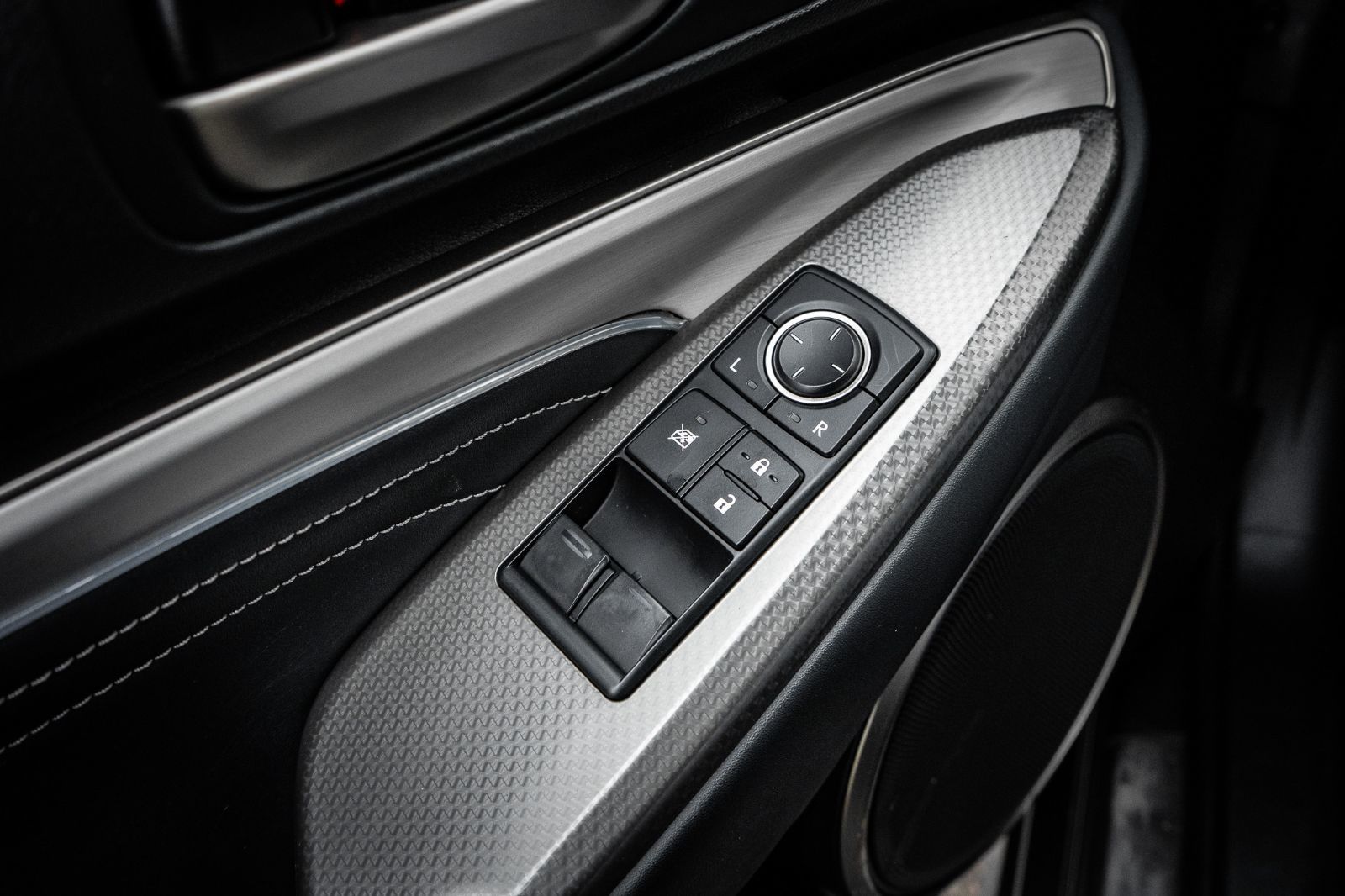 2017 Lexus RC 350 BASE-26