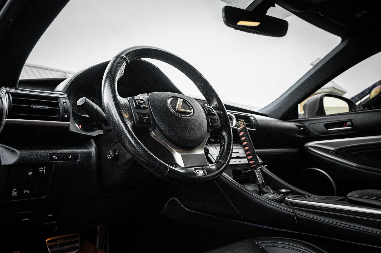 2017 Lexus RC 350 BASE-29