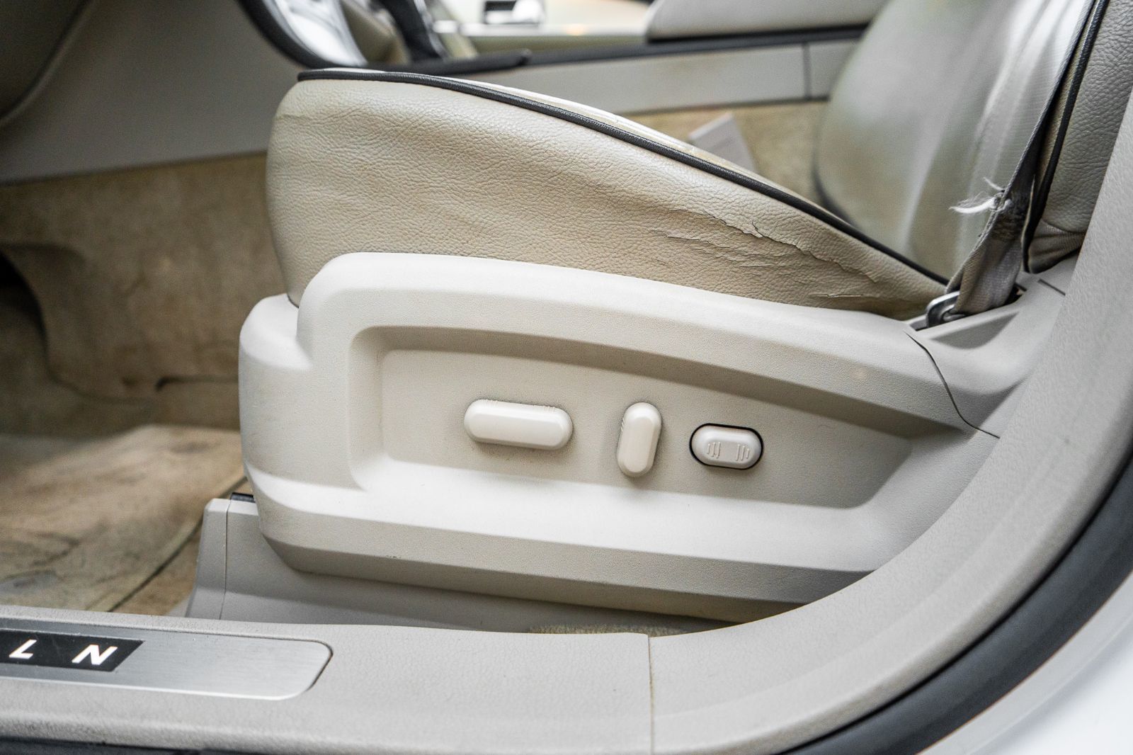 2015 Lincoln MKX AWD-25