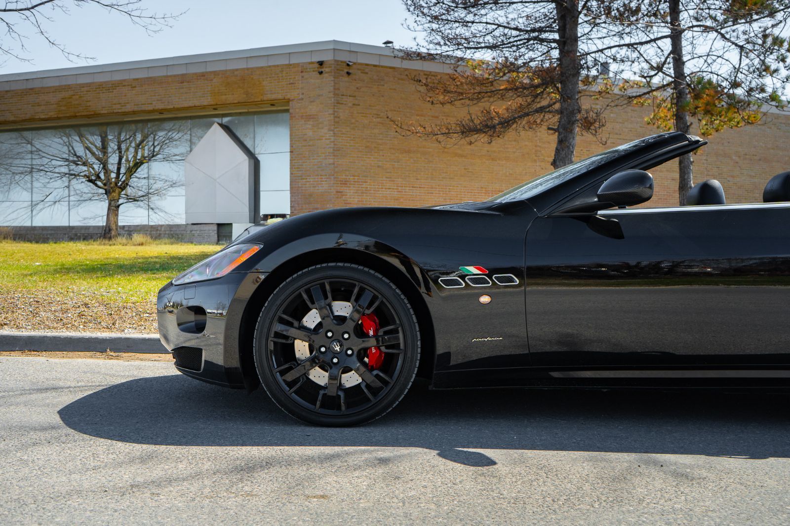 2010 Maserati GranTurismo Convertible-5