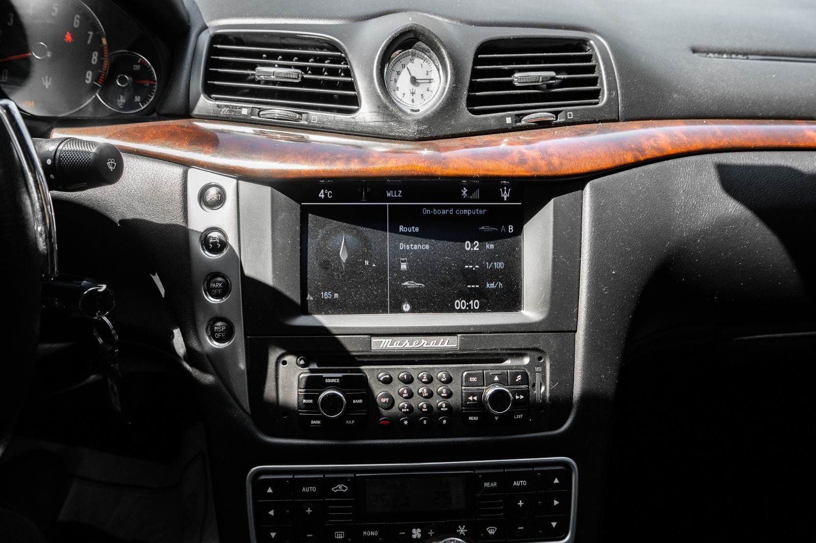 2010 Maserati GranTurismo Convertible-17