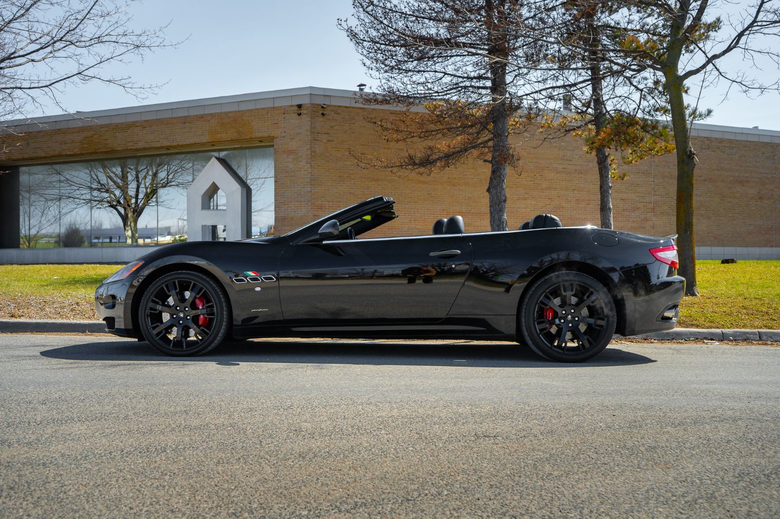2010 Maserati GranTurismo Convertible-4