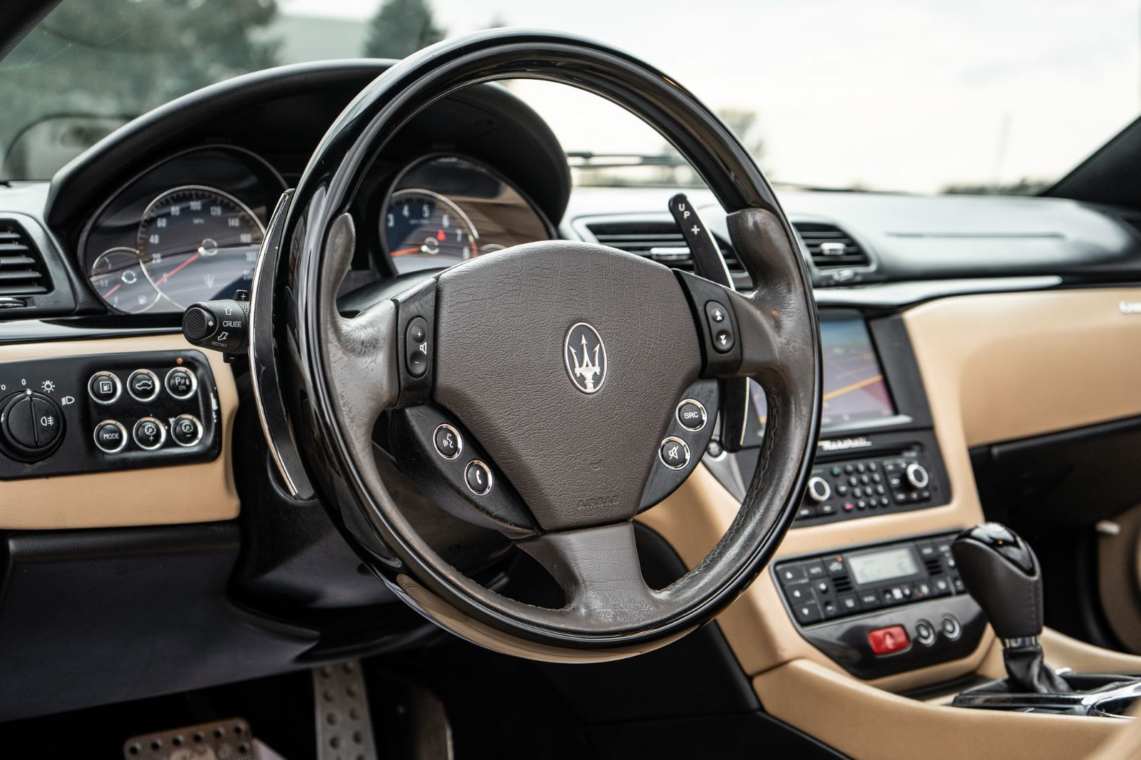2014 Maserati GranTurismo Convertible SPORT-11