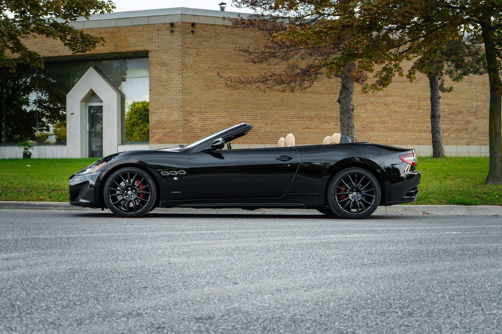 2014 Maserati GranTurismo Convertible SPORT-4