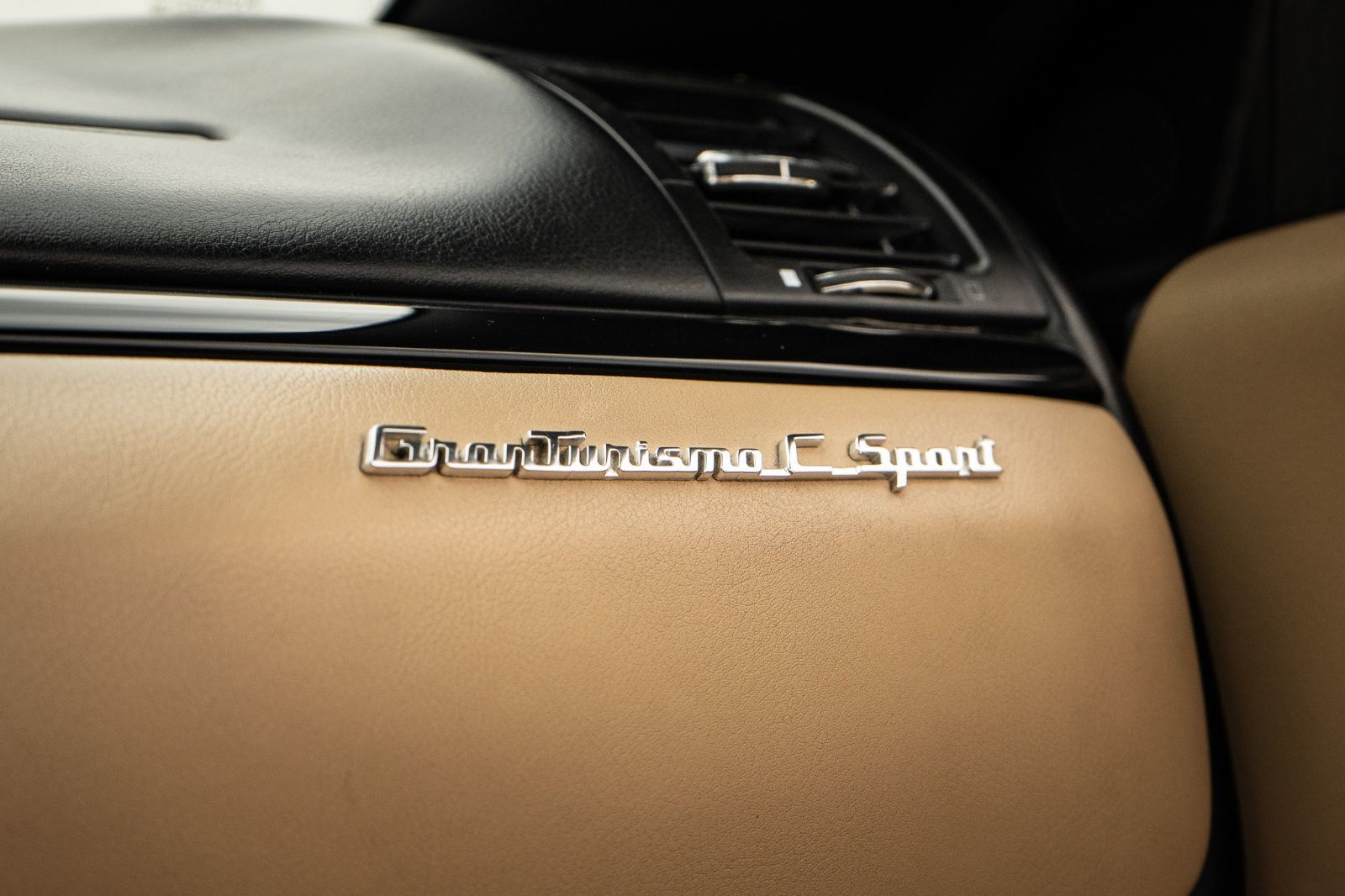 2014 Maserati GranTurismo Convertible SPORT-24