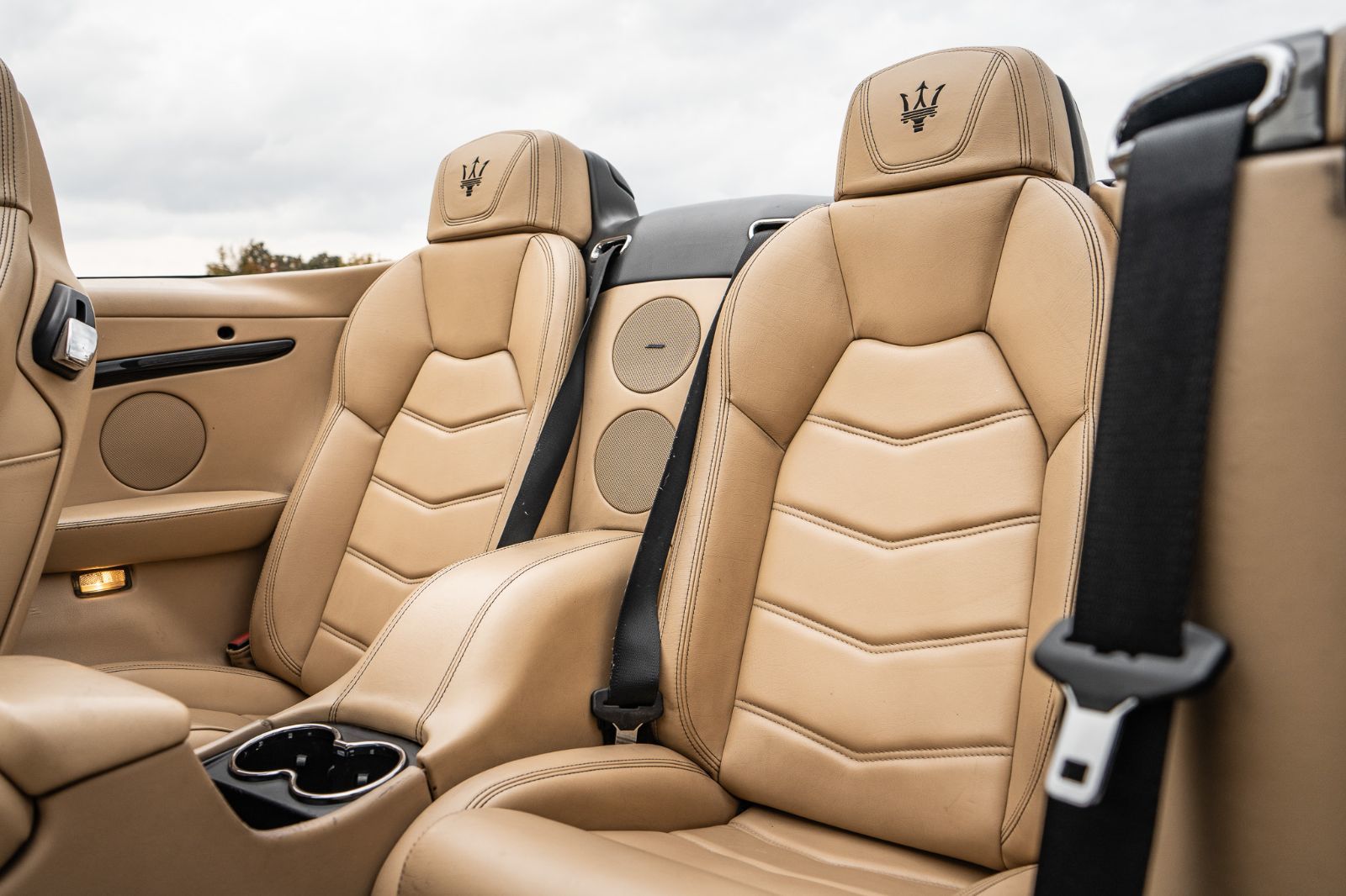 2014 Maserati GranTurismo Convertible SPORT-32