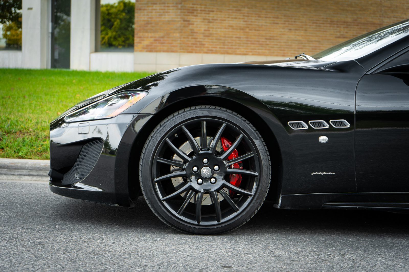 2014 Maserati GranTurismo Convertible SPORT-5