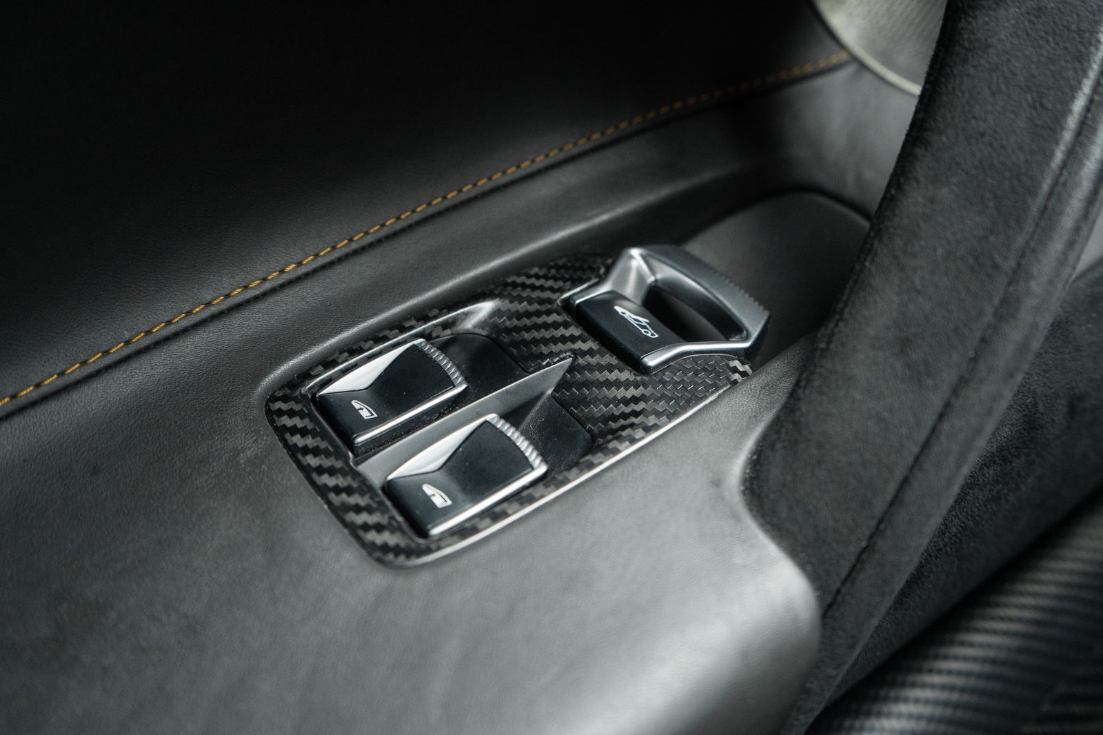 2018 McLaren 720S 920 HP| 80k upgrades | Novitech-27