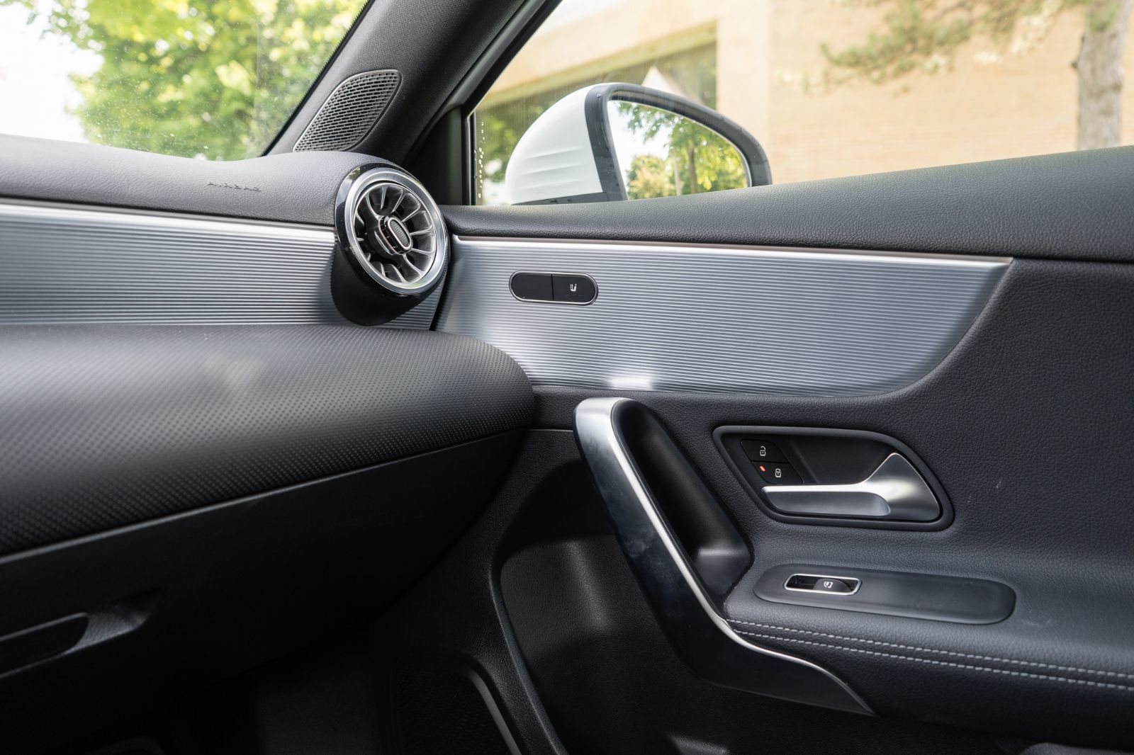 2022 Mercedes-Benz A-Class A 220-14
