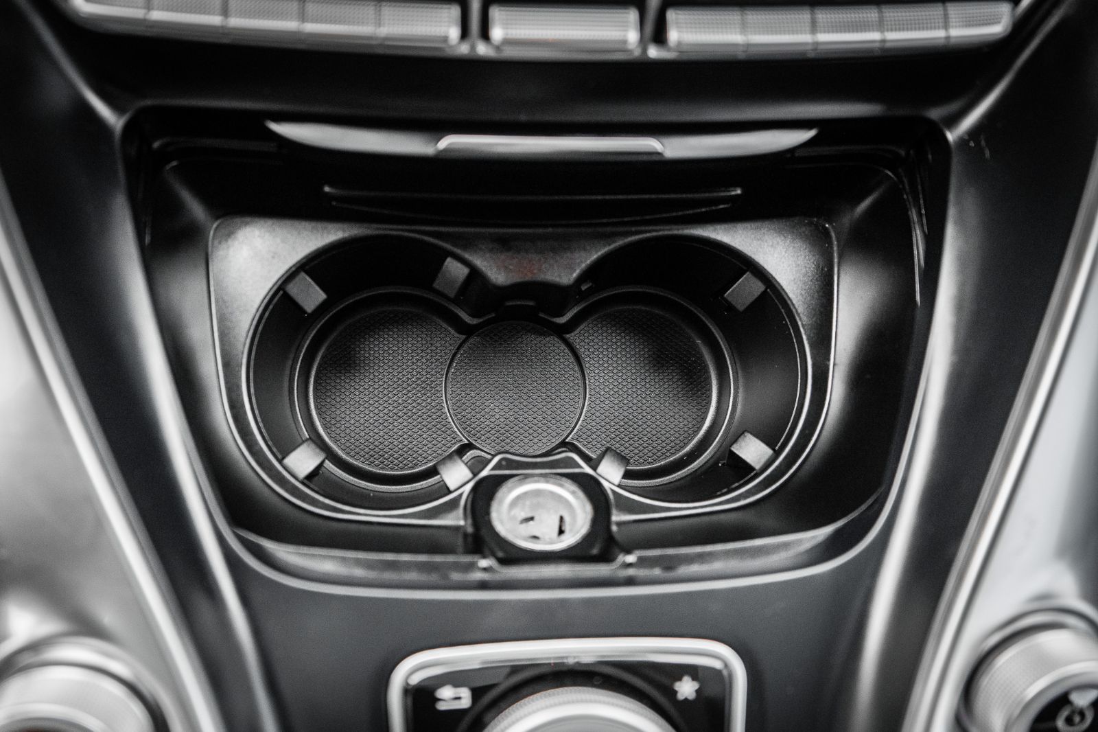 2016 Mercedes-Benz AMG GT S-23