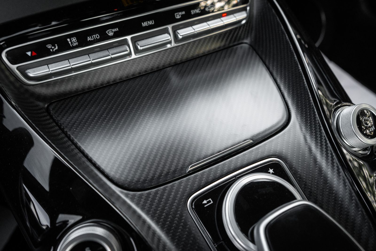 2018 Mercedes-Benz AMG GT R-15