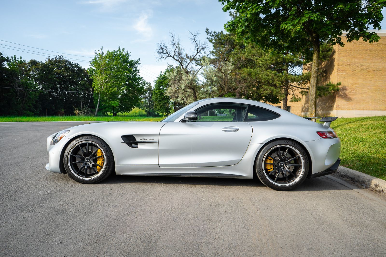 2018 Mercedes-Benz AMG GT R-5
