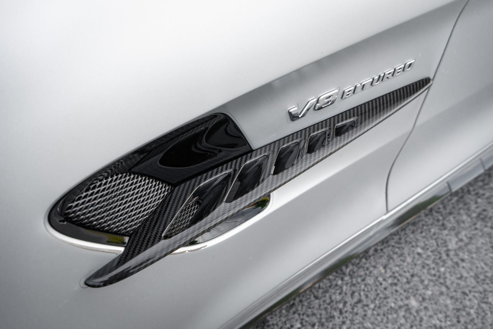 2018 Mercedes-Benz AMG GT R-35